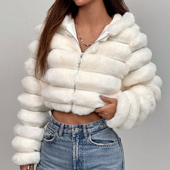 Casual Women's Fluffy faux fur Hooded Cropped Jacket - Picture 6 of 7